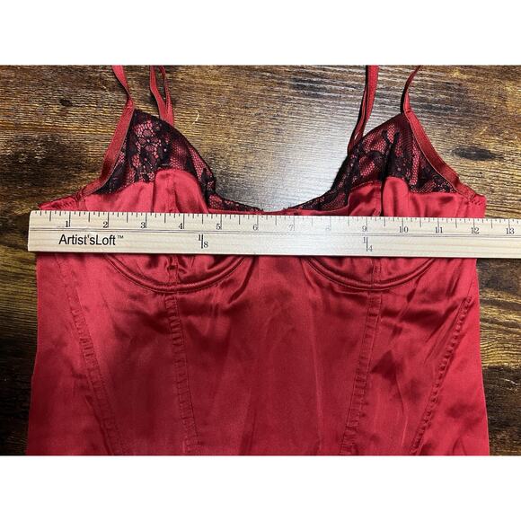 LA PERLA Red Satin Bustier Corset Top 2 (34 US). Black lace trim, underwire, zip - Picture 12 of 14